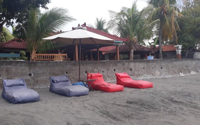 Bagus Beach Resort Lovina