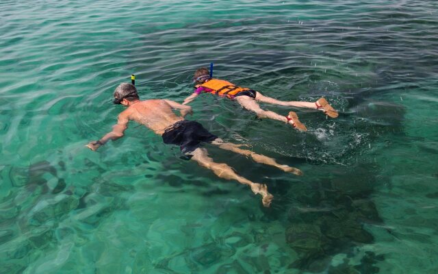 Koh Talu Island Resort