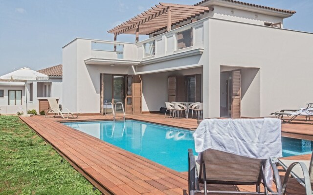 Celebrity Villa Scotty T I3