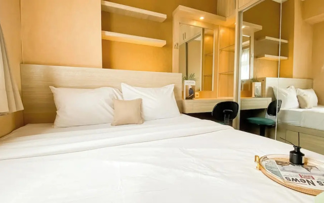 Comfy 2Br Near Mall At Green Pramuka City Apartment