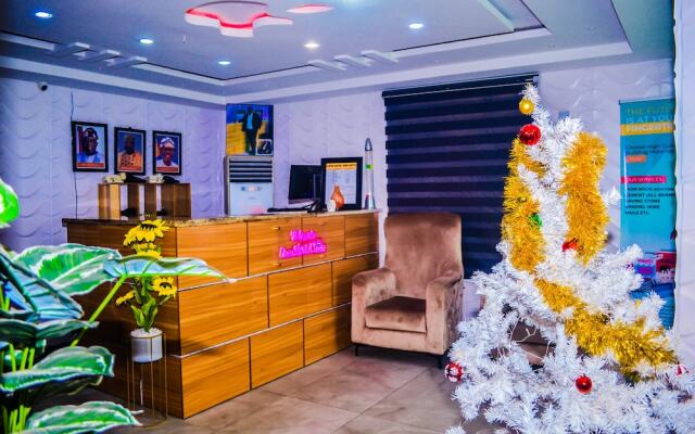 Owee Hotel Exclusive Apartments & Suites