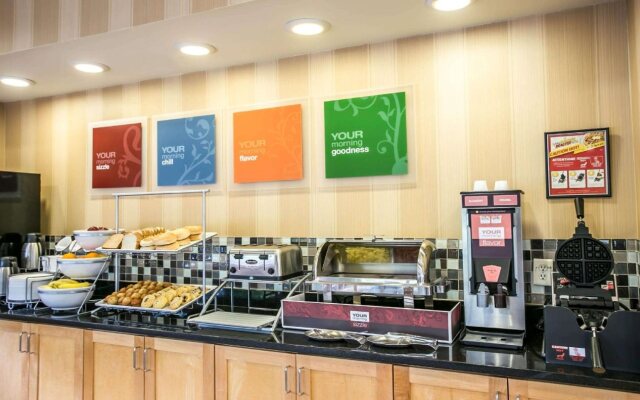 Comfort Suites Columbia Northeast - Fort Jackson