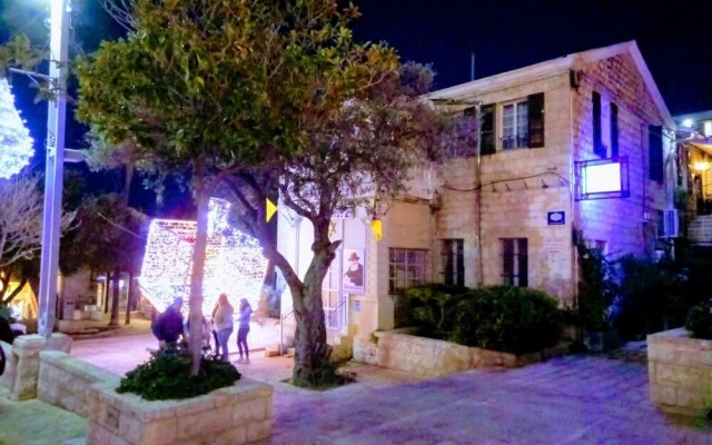 City Port Hotel