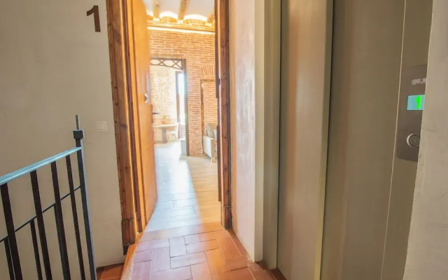 Classic Catedral Apartments