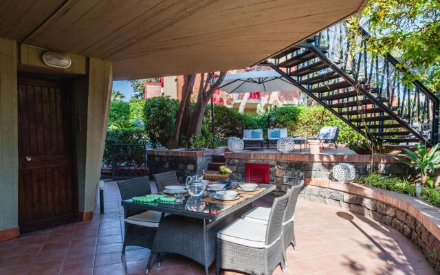 Casa Magnolia in Aci Castello