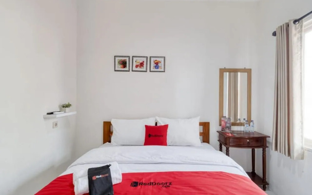 RedDoorz Syariah Near Wijilan 2 Yogyakarta