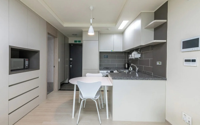 The November Stay In Landmark