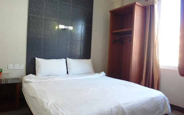 682 Lodge by OYO Rooms