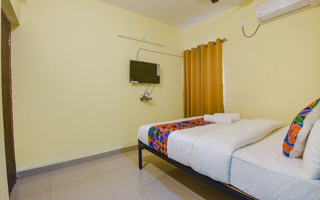 FabExpress Symphony Homes, Calangute Beach