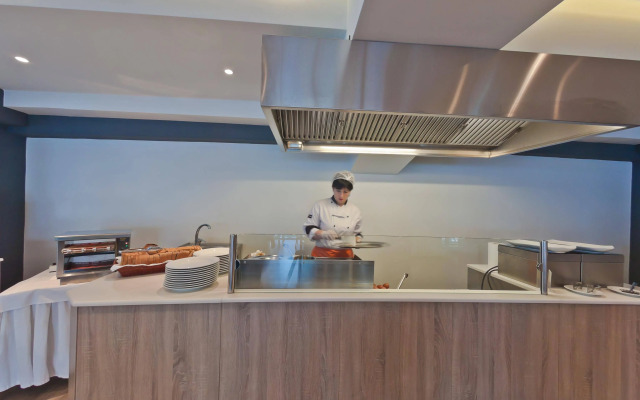Mercure Rhodes Alexia Hotel & Spa