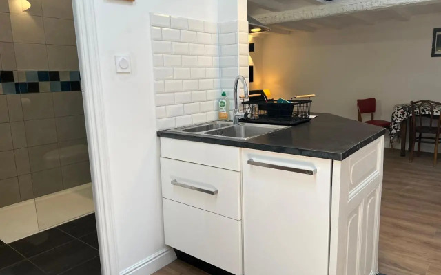 Charmant studio au cœur de l’écusson