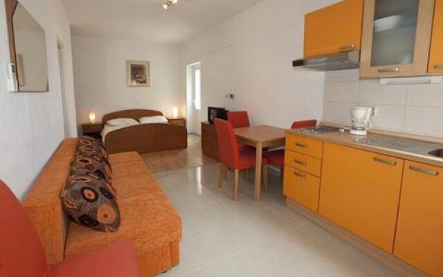 Apartments Gudelj