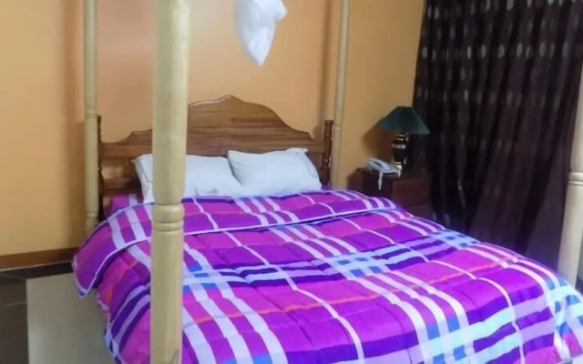 Kayegi Hotel