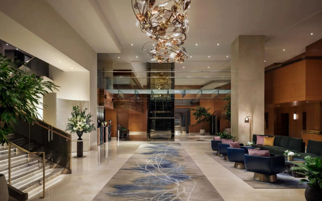 The Ritz-Carlton, Toronto