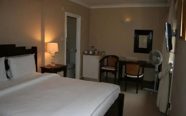 Weir View House Guest Accommodation