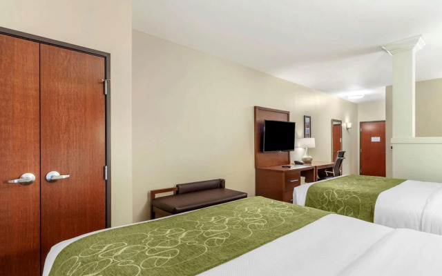 Comfort Suites Grand Island South