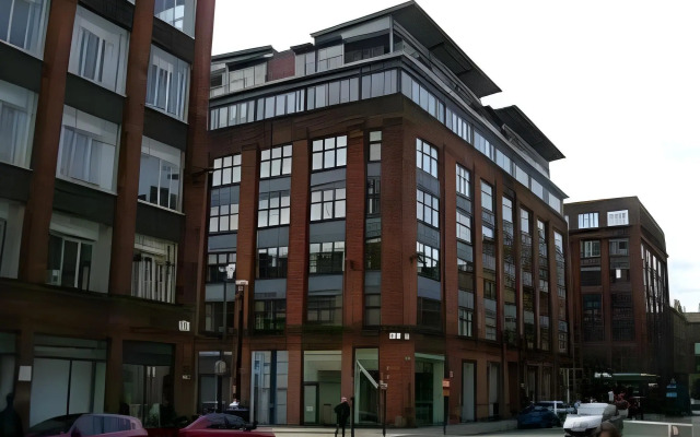 St Enoch Apartment