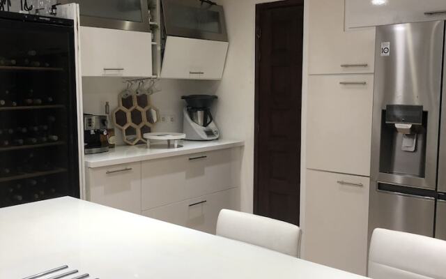 Villa Kapresse Guest House