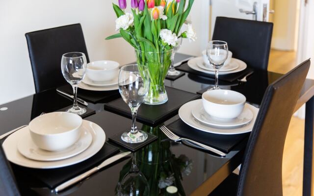 Velvet 2-bedroom Apartment Brewery Road