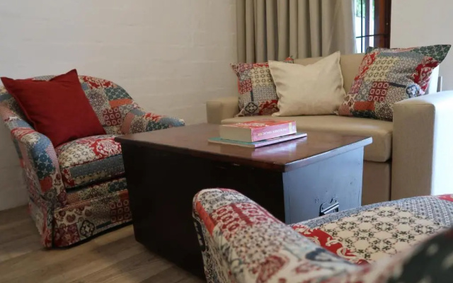 Hemel en Aarde Village Accommodation