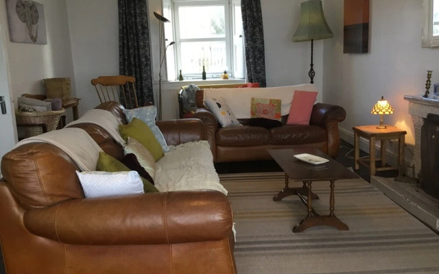 The Boathouse Lodge