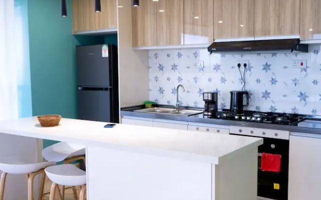 Monarch Condos – Upperhill