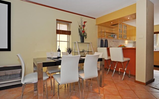 Park Vista Executive Apartments