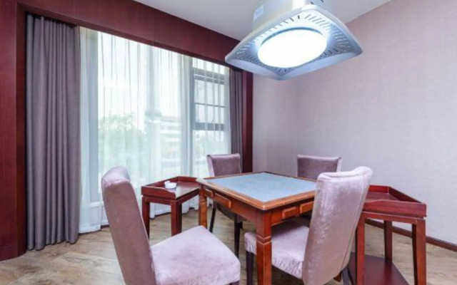 Xinchen Hotel