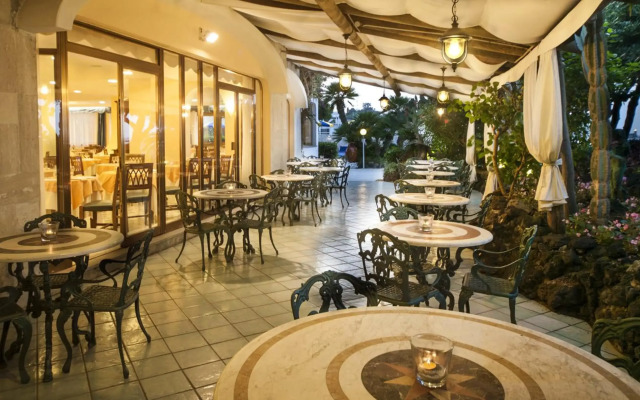 Hotel Ambasciatori