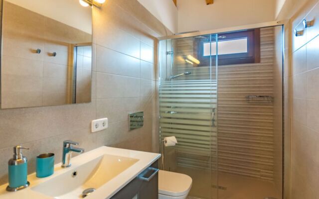 House Son Vivot Inca