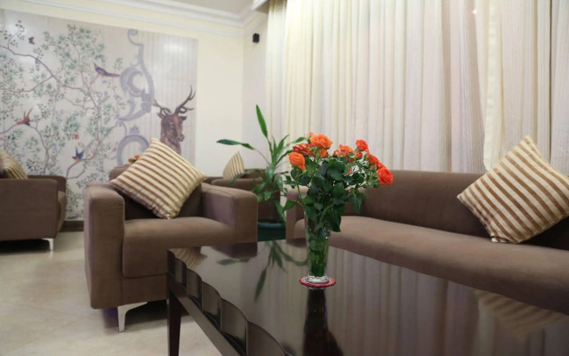 Caravan Hotel