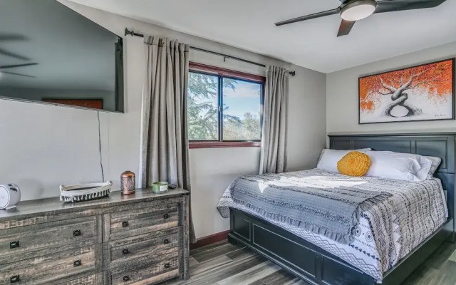 Mountain Home Near Yosemite w/ Well-being Retreat!