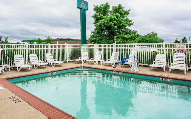 Quality Inn & Suites