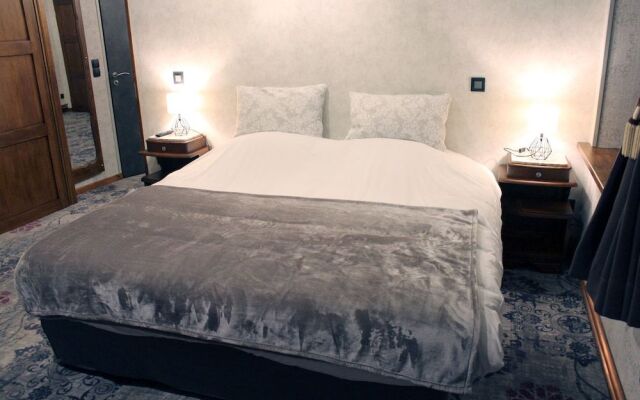 Hypnos Hotel