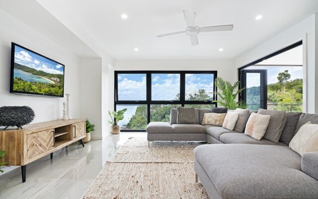 Hidden Cove Villa 6