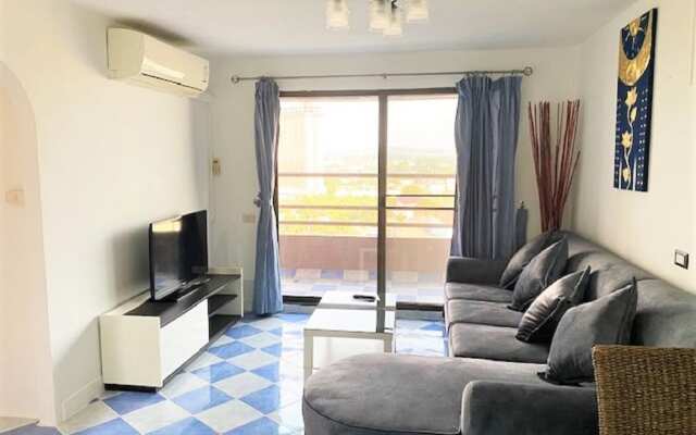 Angket hip Residence Fully Equipped 1 Bedroom + Bath tub & Shower