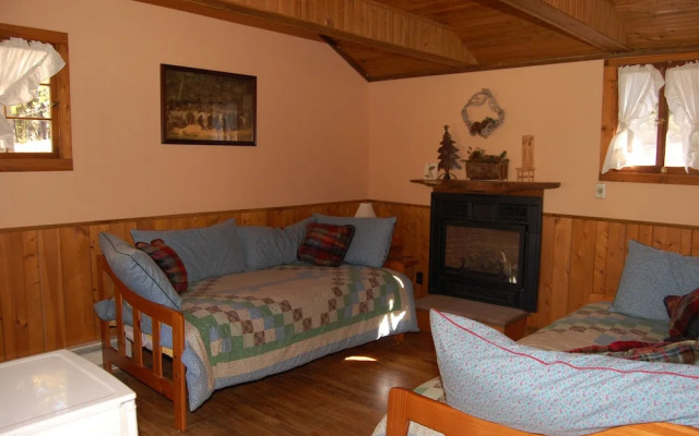 Baldpate Inn