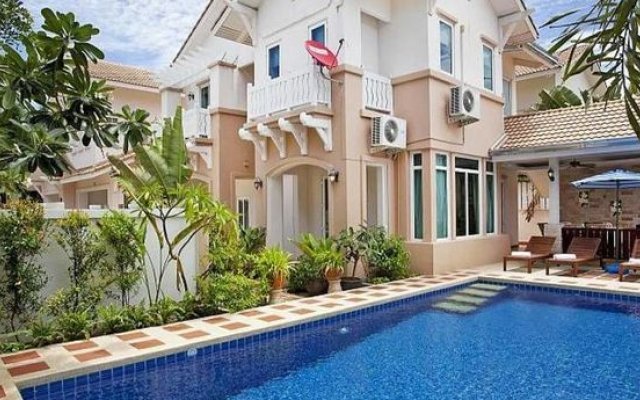 Jomtien Summertime Villa A 4 Bed