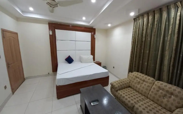 Hotel Executive One