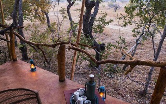 Mukambi Fig Tree Bush Camp – All Inclusive