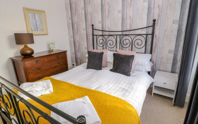 The Meadowsweet Apartment