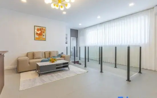 ThaiHomeLuxury6B villa walkingst