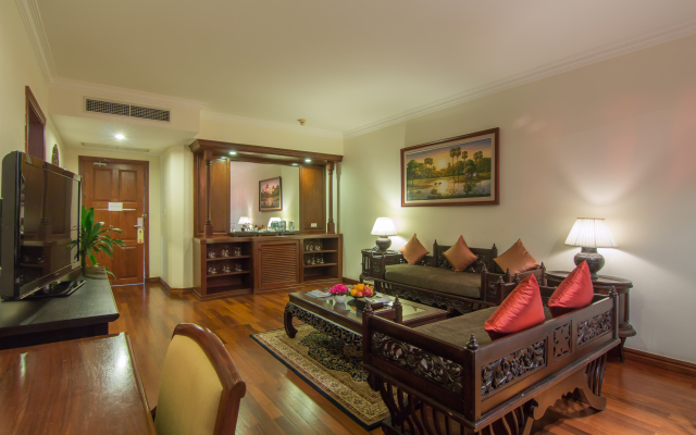 Angkor Palace Resort & Spa