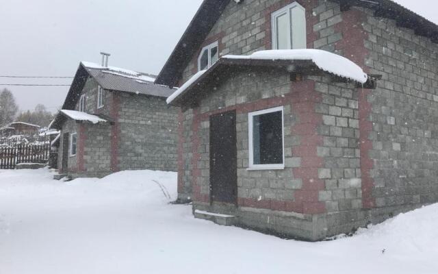Guest house on Vesennya 32b
