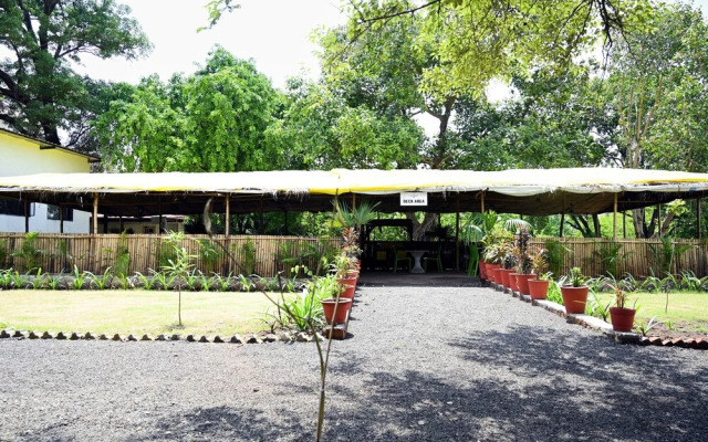 TGI Insignia Resort & Villa's