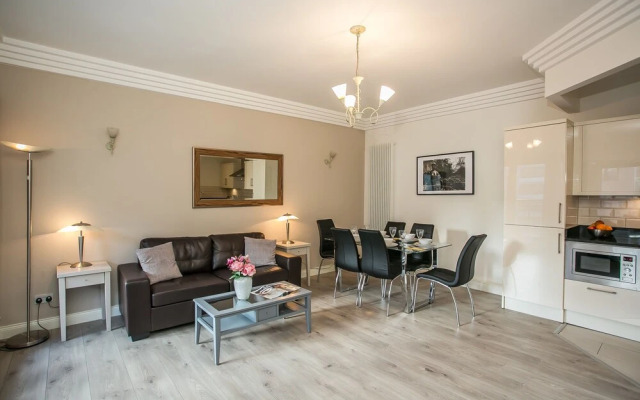IFSC Townhouse Apartments