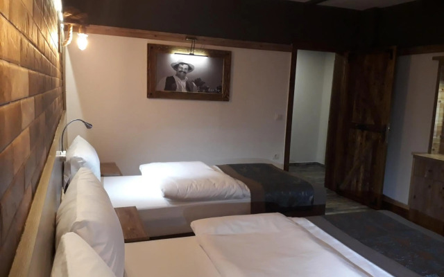 The Sarigerme Inn