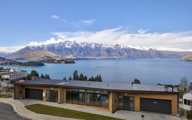 Falcon's View Queenstown