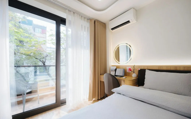 Wisteria Luxury Apartment