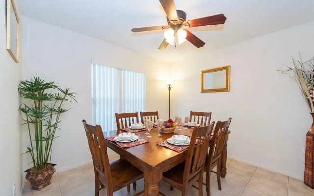 Fenced Yard, Private Pool, Close to Disney!!